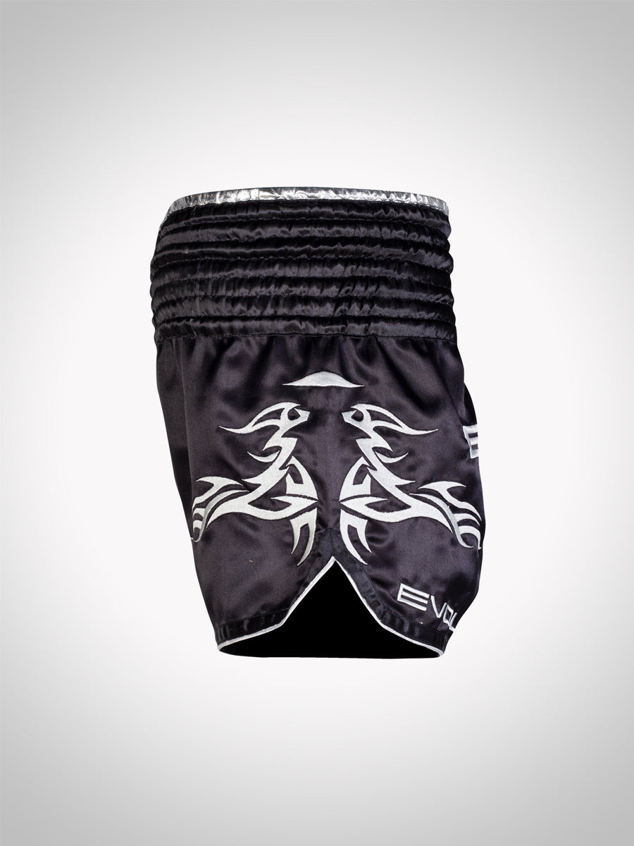 EVOLVE muaythai トランクス muaythaiショーツ新品未使用 EVOLVE muaythai トランクス muaythaiショーツ新品未使用 - メルカリ